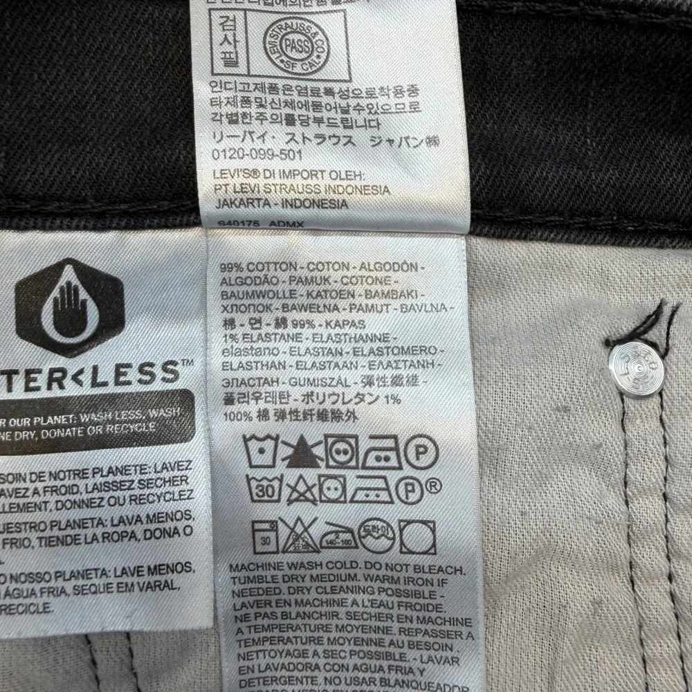 Levi's 502 Jeans Mens 36x30 Straight Leg Black Denim Pants